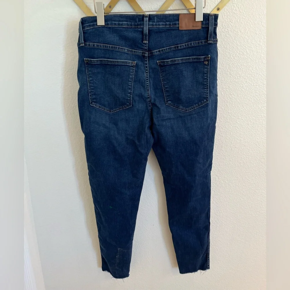 Madewell 10” High Rise Skinny 31T Dark Wash Raw Hem - Picture 5 of 8